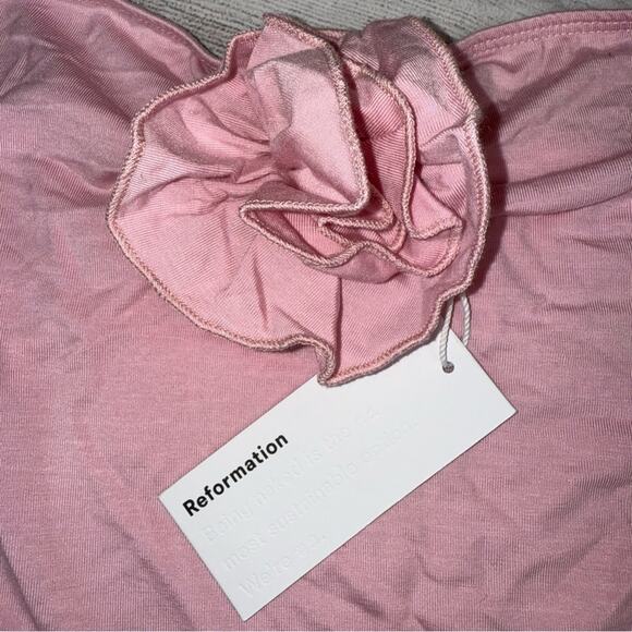 Reformation NWT Adalynn Knit Strapless top with Flower Applique Pink Size Large - Picture 4 of 7